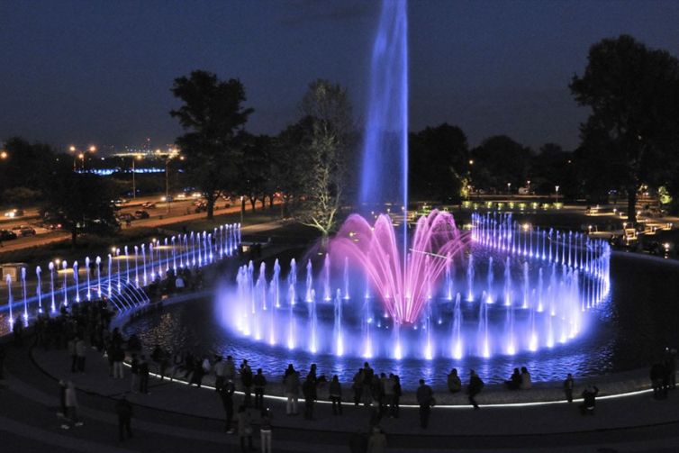 Multimedia Water Fountain